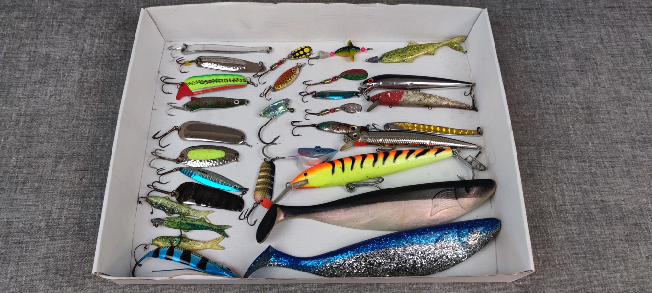 Diverse fiskedrag.