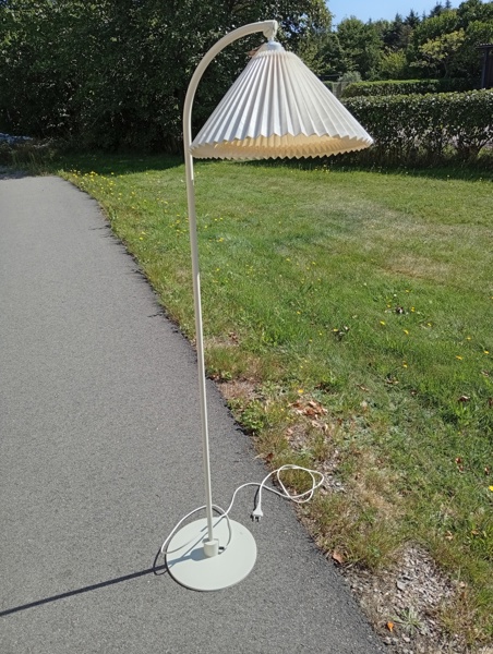 FLEMMING AGGER för Le Klint, golvlampa, modell 368, Danmark.