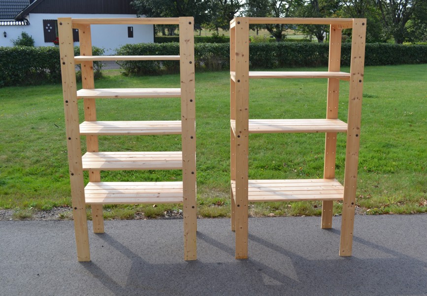 2 Lagerhyllor. "Hejne", IKEA, äldre modellen.
