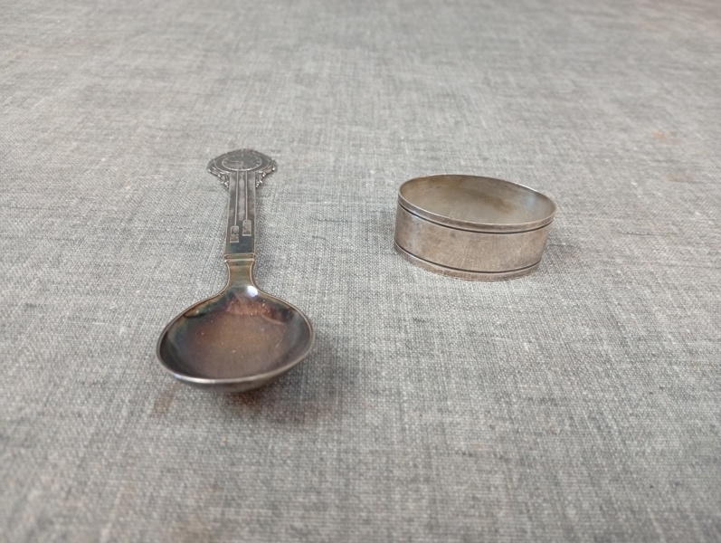 Sked & Servettring. Silver 41 gram. Syratestat.