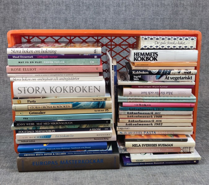 Diverse kokböcker.