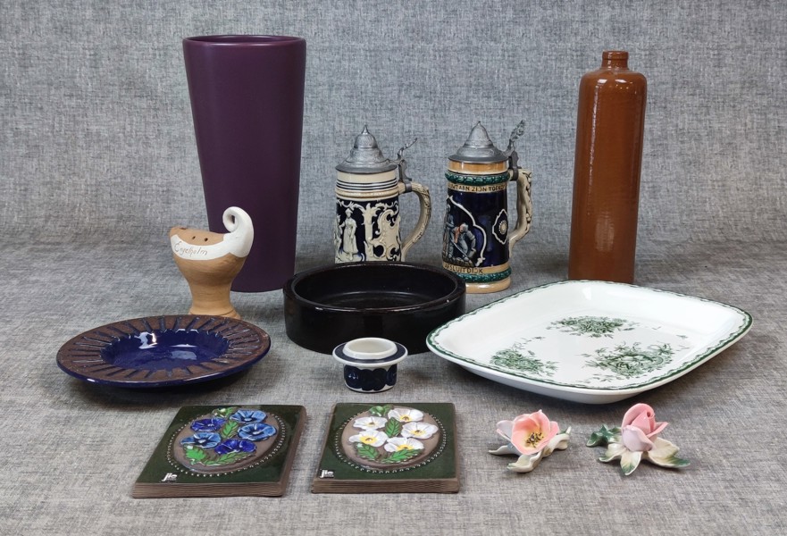 Diverse porslin & keramik. Bl.a Rörstrand, JIE, Arabia m.m.