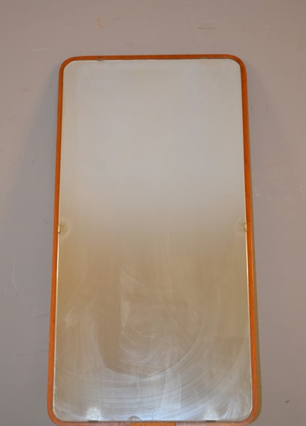 Spegel. Märkt med SLH 113.