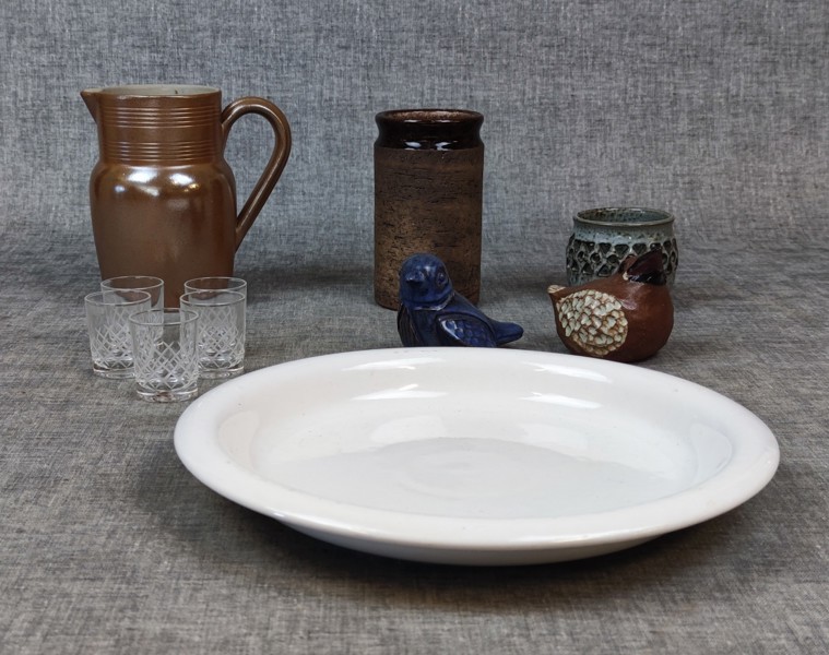 Diverse porslin, keramik & glas.