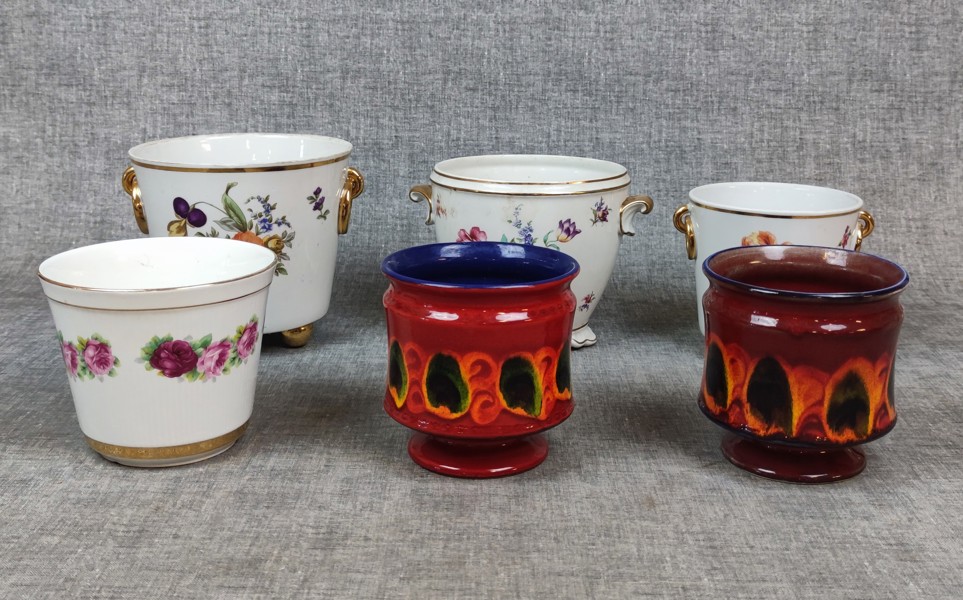 Diverse krukor/ytterfoder. Bl.a Rörstrand, Deco m.m.