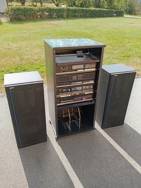 Stereo Fischer.