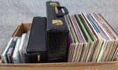 Diverse vinyl, CD-Skivor & kassettband.