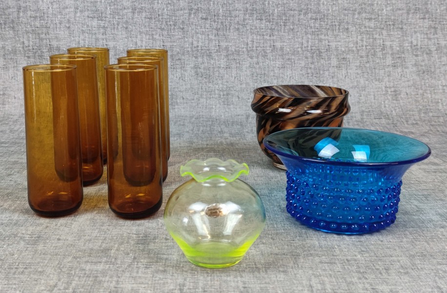 Diverse glas. Bl.a Krokus m.m.