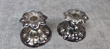 Diverse. Bl.a Lyktor, nysilver.