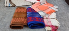 Diverse textil. Mestadels dukar.