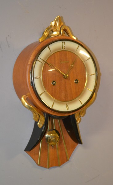 Väggur. Junghans.