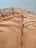 Sittpuff / Fotpall. Skinn. Orientalisk motiv.