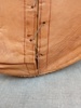 Sittpuff / Fotpall. Skinn. Orientalisk motiv.