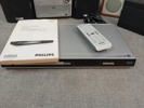 Diverse elektronik. Bl.a Stereo, Radio, DVD-spelare.