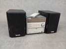 Diverse elektronik. Bl.a Stereo, Radio, DVD-spelare.