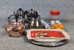 Diverse köksgeråd. Bl.a  kaffekannor m.m.