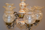 Taklampa. Glas, porslin & mässing. Italien.