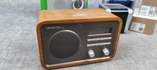 Diverse elektronik. Bl.a Radios, Sony Walkman m.m.