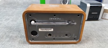 Diverse elektronik. Bl.a Radios, Sony Walkman m.m.