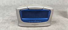 Diverse elektronik. Bl.a Radios, Sony Walkman m.m.