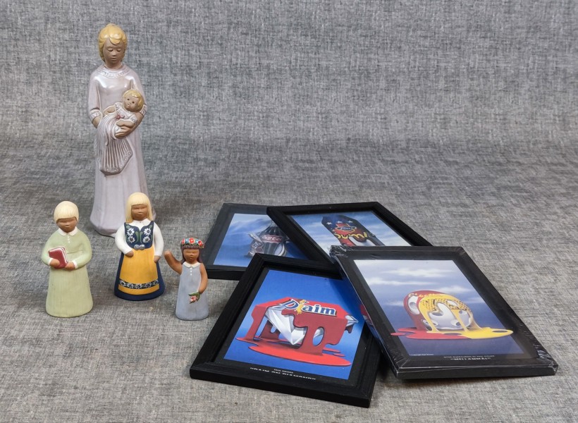 Figuriner Irma Yourstone & JIE, Samt 4 Tavlor tryck Paul Riesser.