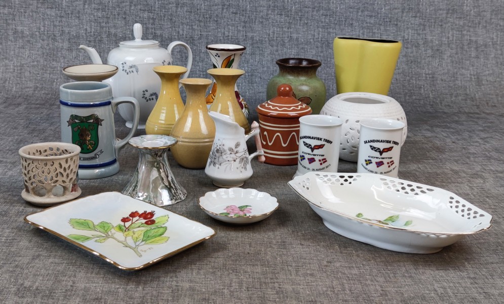 Diverse porslin & keramik.