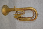 2 Blåsinstrument. Mässing, 1800/1900-talet.