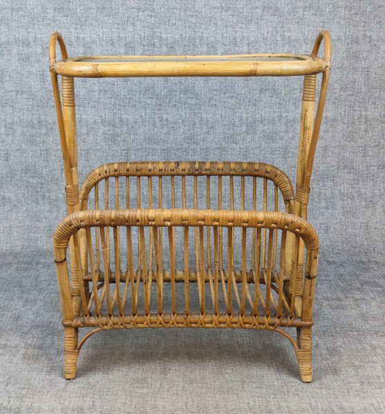 Tidningsbord. Rotting & glas, 1900-talet.