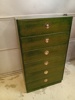 Byrå. 6 Lådor, Grön.