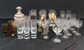Diverse glas. Bl.a 6 Grogglas med hästmotiv, Glimma m.m.