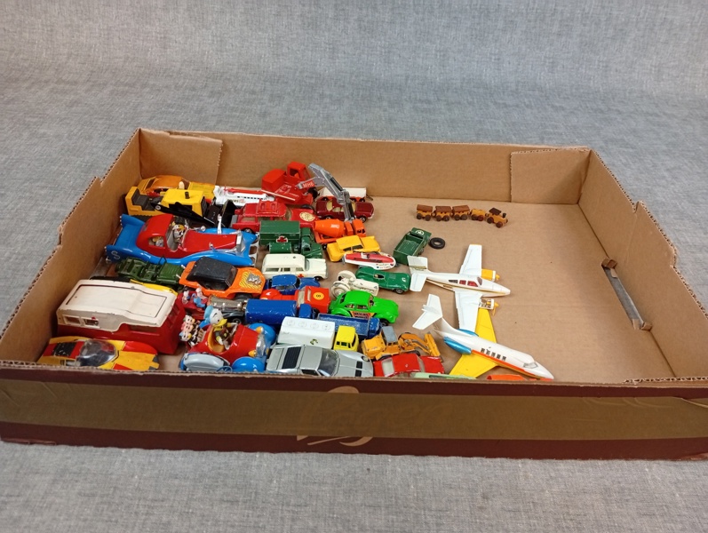 Diverse Leksaksbilar m.m. Bl.a Tekno, Dinky Toys, Gorgi, Lesney m.m.