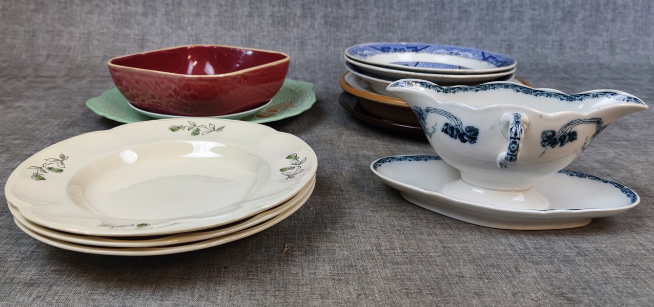 Diverse porslin & keramik. Bl.a Gefle, Rörstrand.