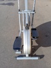 Crosstrainer.