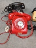 Diverse telefoner. Bl.a Bakelit m.m.