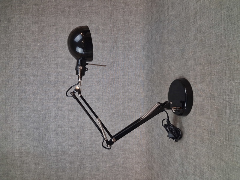 Skrivbordslampa. IKEA.