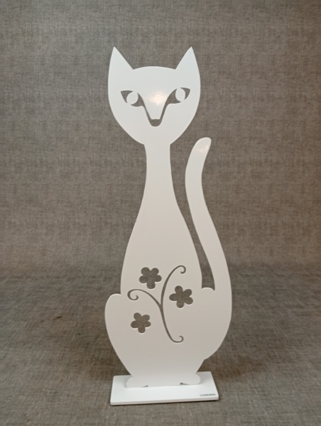 Katt i metall. Lonneberg Design.