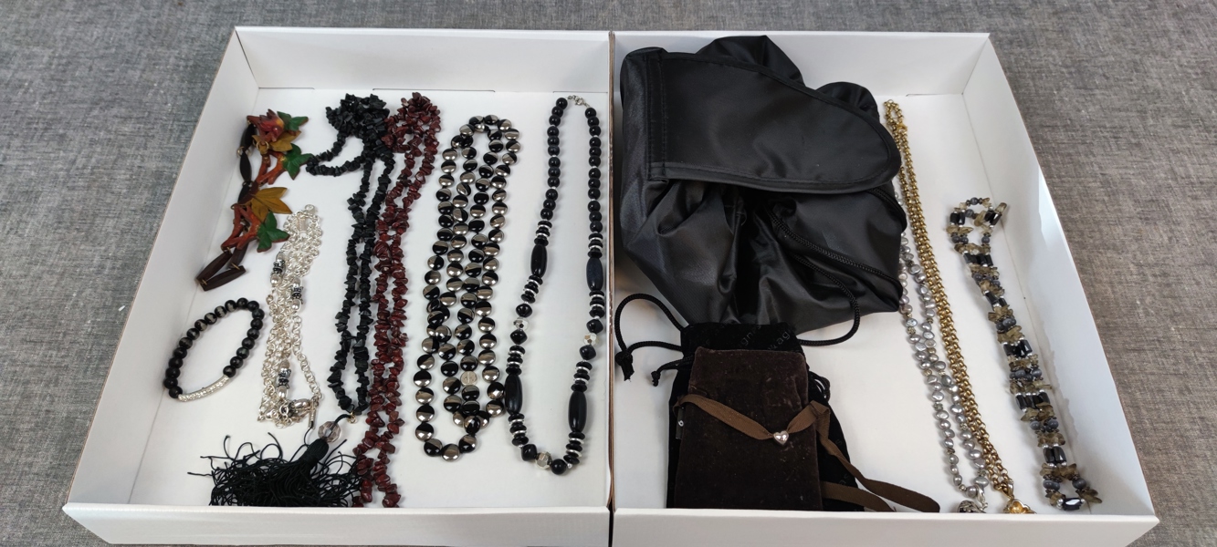 Diverse Bijouterier.