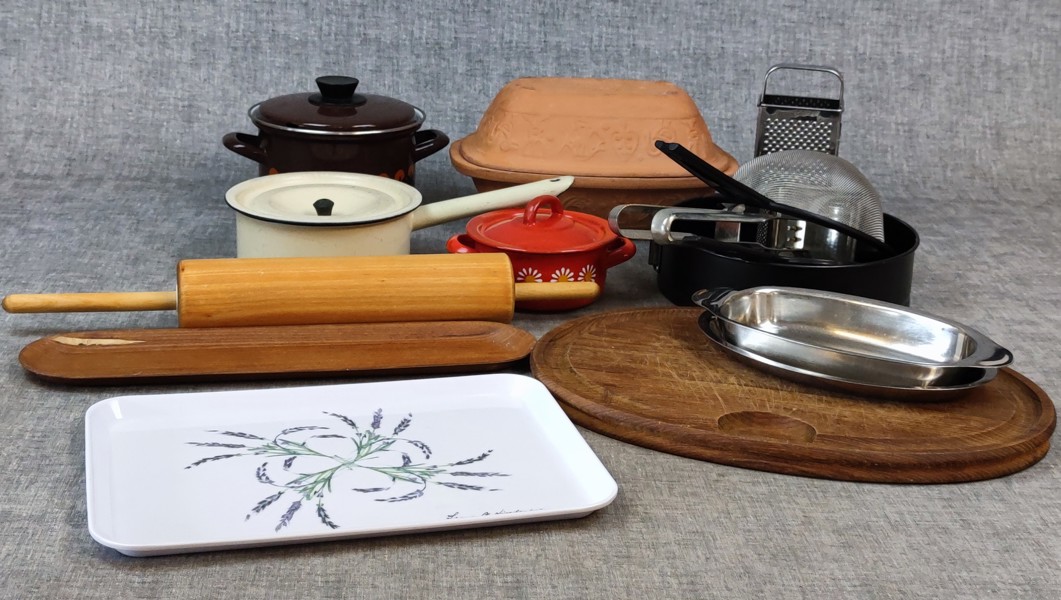 Diverse köksgeråd.