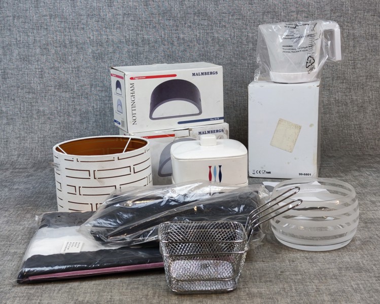 Diverse. Bl.a amaturer för utomhus m.m.