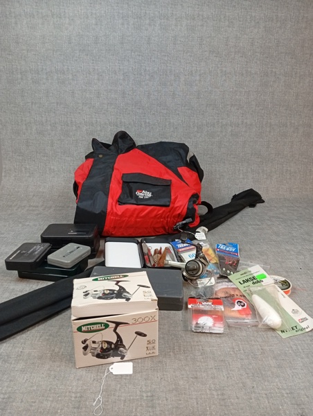 Diverse fiske. Bl.a ABU Flytoverall m.m.