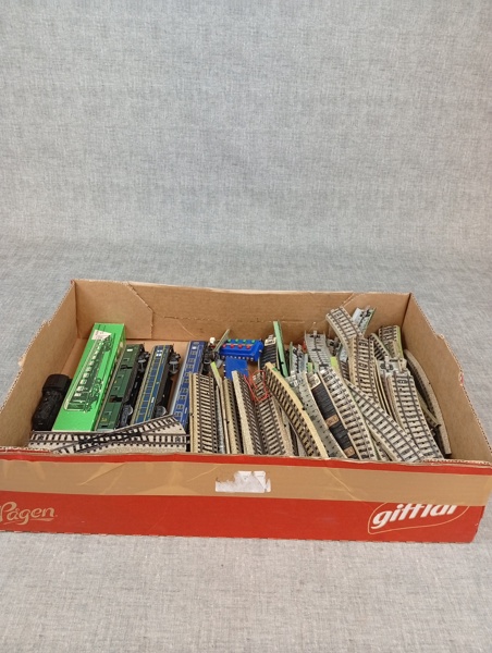 Diverse Märlin. Spår, Vagnar & Lok.