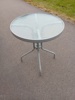 Cafebord, glas & metall.
