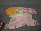 Diverse textil. Mestadels virkat.