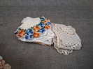 Diverse textil. Mestadels virkat.