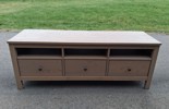 Tv bänk. "Hemnes", IKEA.