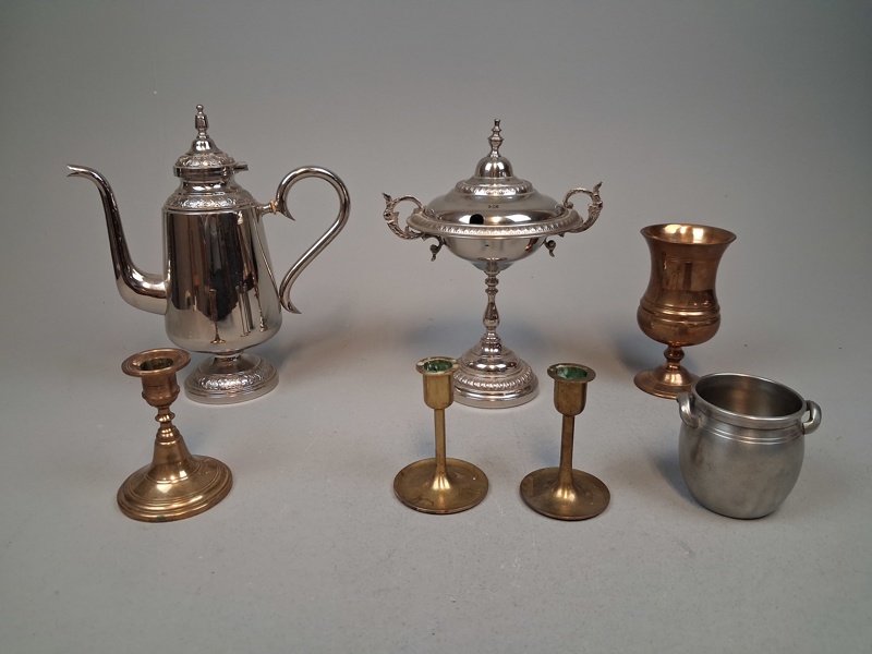 Diverse. Bl.a Malm, nysilver m.m.