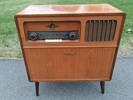 Dux. Typ V 1385 Radio & skivspelare.