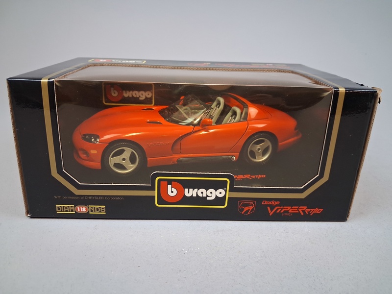Samlarbil. Dodge Viper RT/10, burago, skala 1:18, Originalkartong.