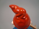 Tomte. Terrakotta, med kratta, troligen Tyskland.
