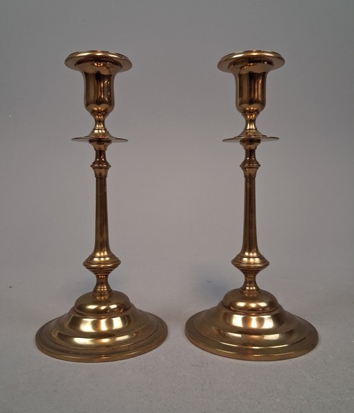 2 Ljusstakar. Mässing, Gusums Bruk.